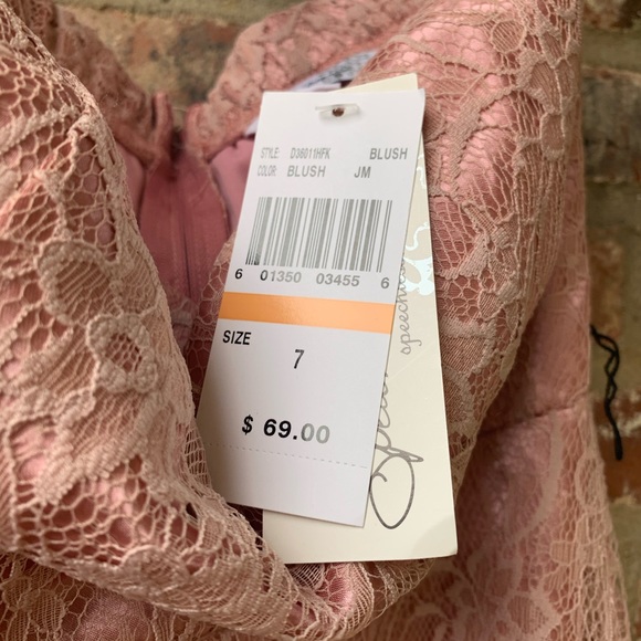 Strapless Peach-Pink Juniors size 7 lace DRESS NWT - Picture 5 of 10